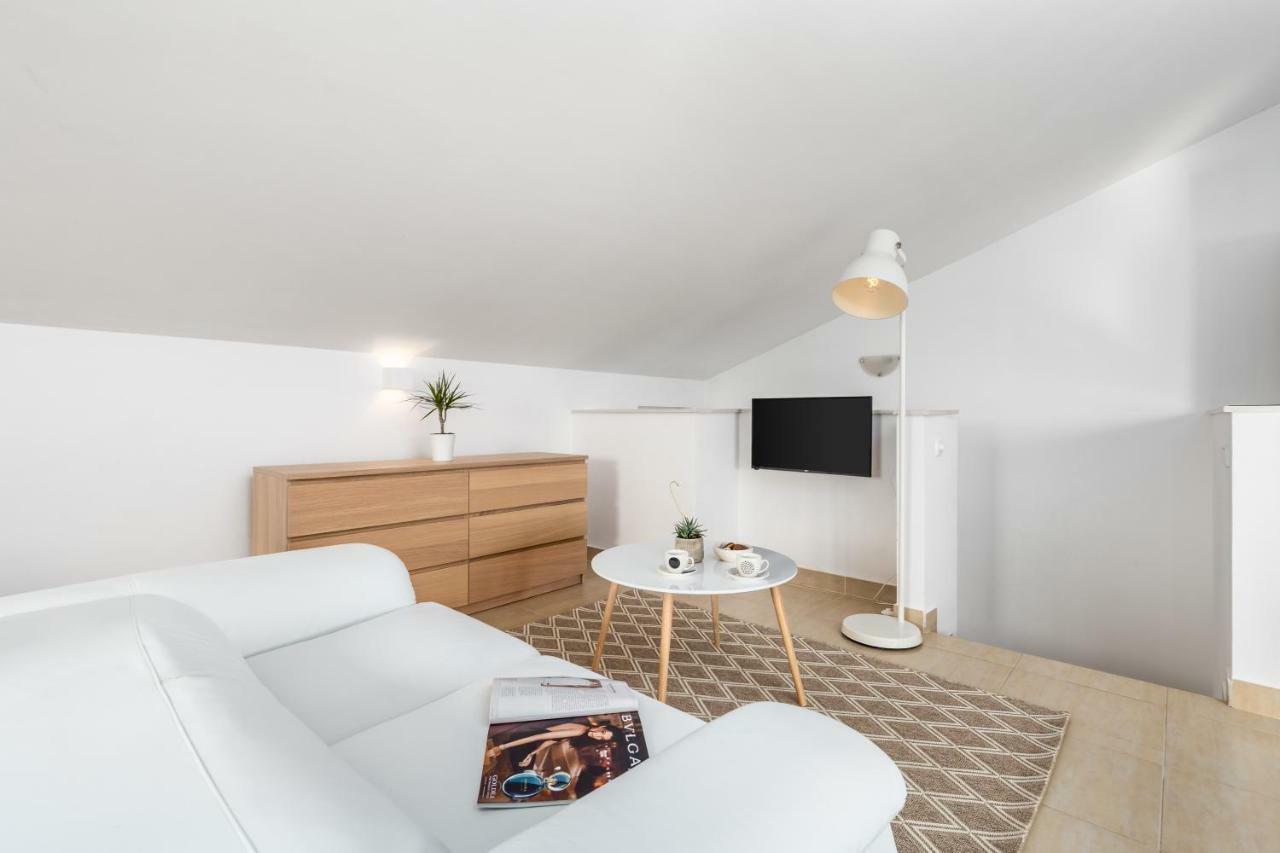 Julija Appartement Dramalj Buitenkant foto